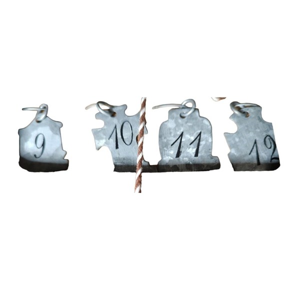 Pottery Barn Halloween Goth Wine Charms Set Of 12 Silver Metal Tombstones Gothic - Picture 8 of 9